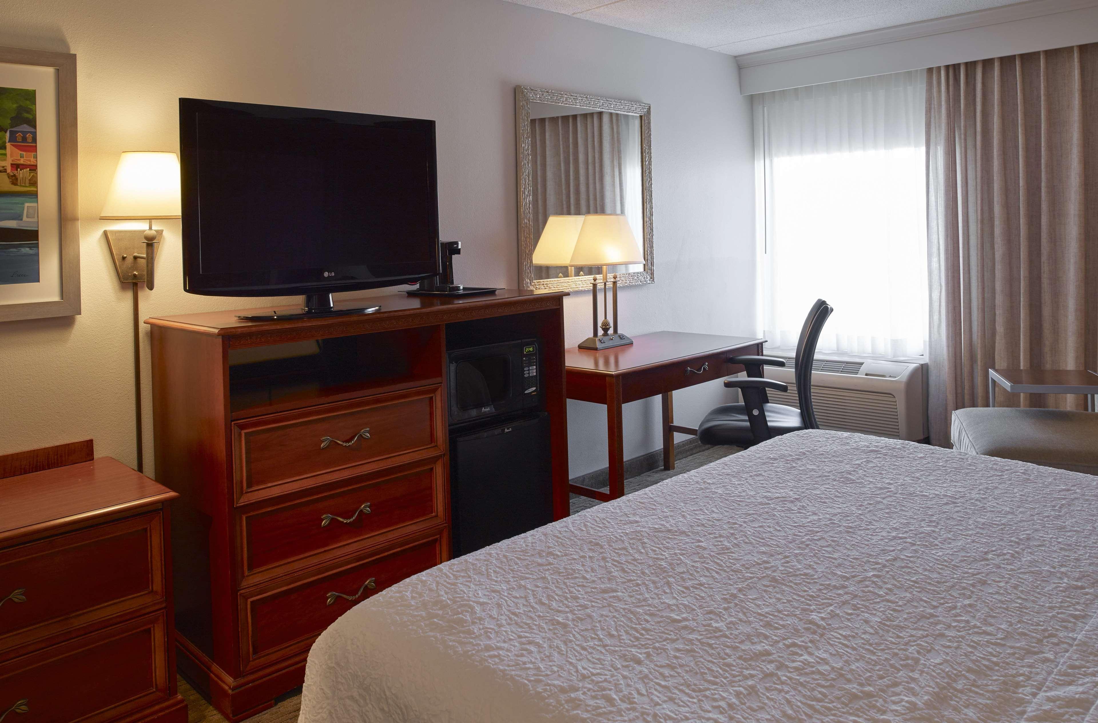 Hampton Inn Portland-Airport South Portland Eksteriør billede