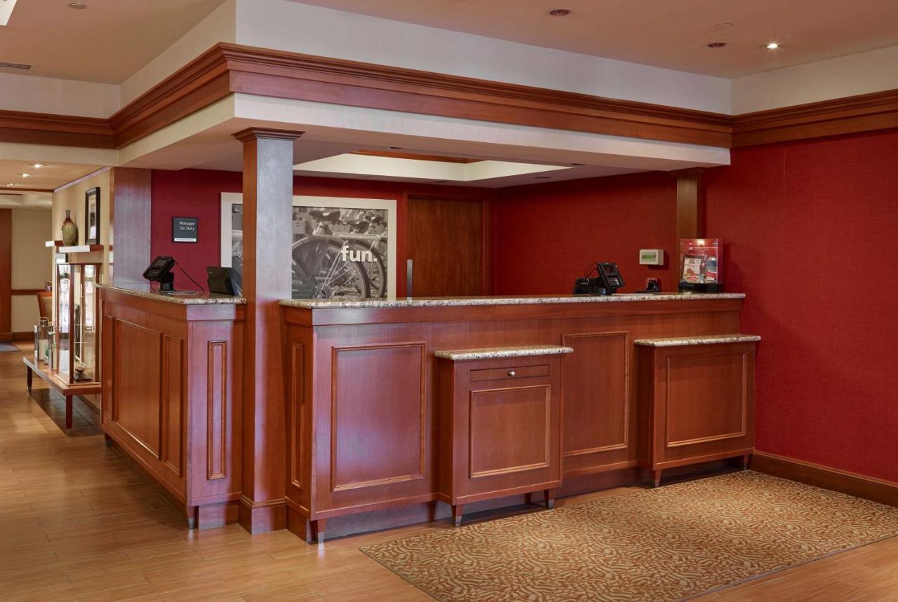 Hampton Inn Portland-Airport South Portland Eksteriør billede