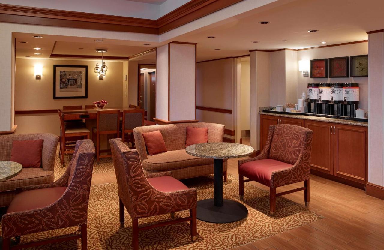 Hampton Inn Portland-Airport South Portland Eksteriør billede
