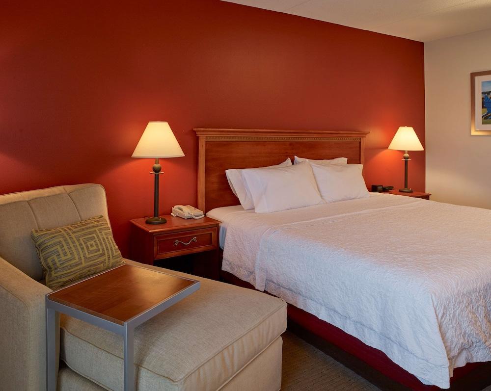 Hampton Inn Portland-Airport South Portland Eksteriør billede